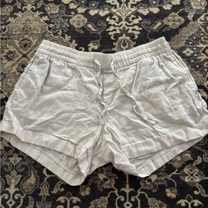 Old navy women’s size M shorts